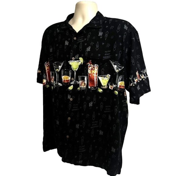 Big Dogs Black Hawaiian Button Up Camp Shirt Medium Cocktails Pocket Tropical